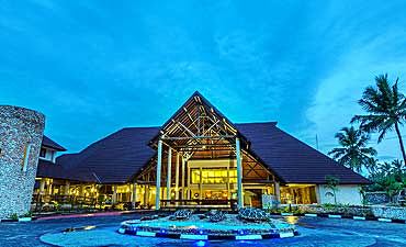 amanitiwibeachresortsmall1 AMANI TIWI BEACH RESORT