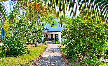 Flame Tree Cottages - Zanzibar Beach