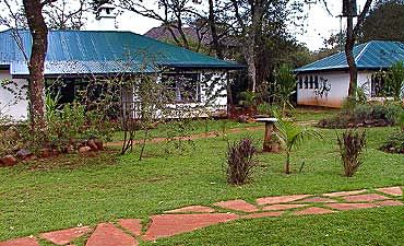 KAREN BLIXEN COTTAGES