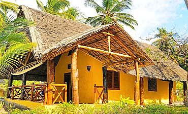 KINASI LODGE - MAFIA ISLAND BEACH FROM NAIROBI OR ARUSHA