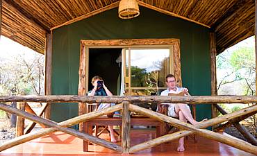 kirurumutarangirelodgesmall1 KIRURUMU TARANGIRE LODGE