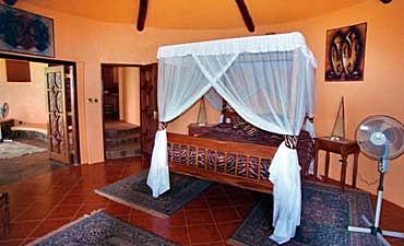 shimba hillswildlifecampsmall1 WHERE TO STAY IN SHIMBA HILLS