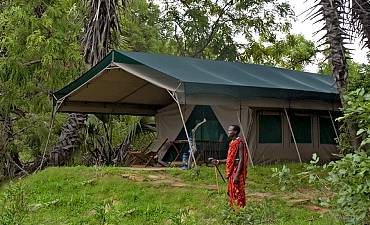 LAKE MANZE CAMP - NYERERE (SELOUS) SAFARI FROM SERENGETI