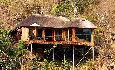 MIVUMO RIVER LODGE