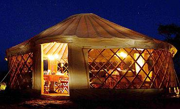 lakeburungetentedcampsmall1 NDUARA LOLIONDO CAMP