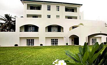 DAR ES SALAAM - PLACES TO STAY