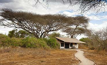 PORINI AMBOSELI CAMP