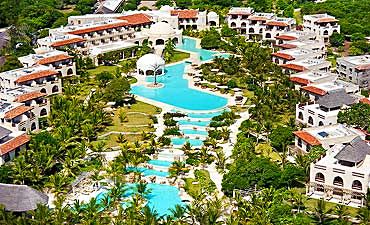 swahilibeachresortsmall1 SWAHILI BEACH RESORT
