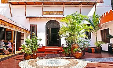 swahilihousesmall1 SWAHILI HOUSE