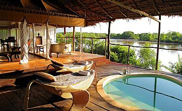 LUXURY SAFARIS IN AFRICA